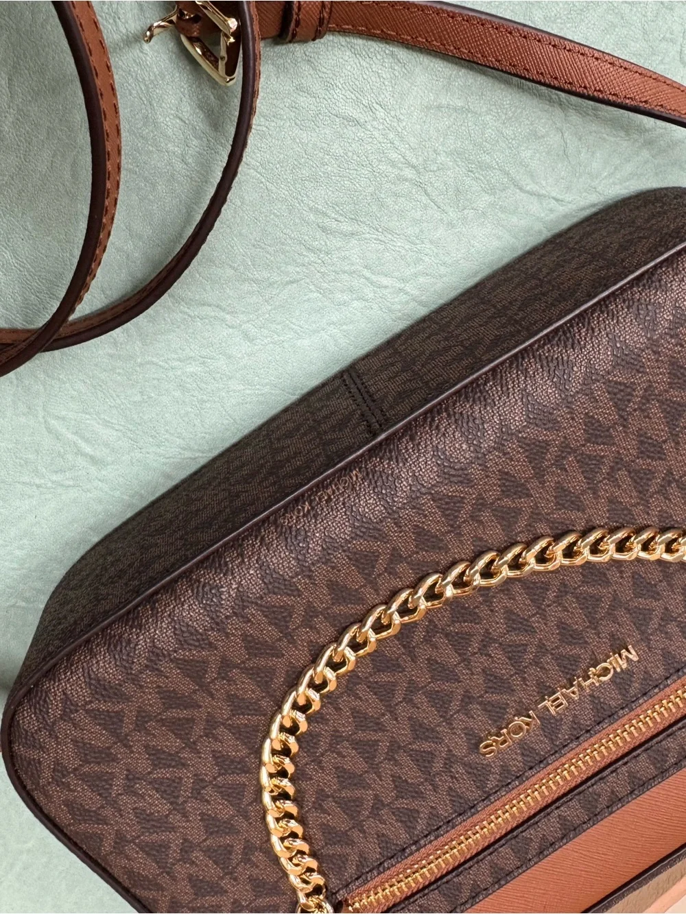 Michael Kors Brown and Tan Logo Chain crossbody adjustable Bag no tags